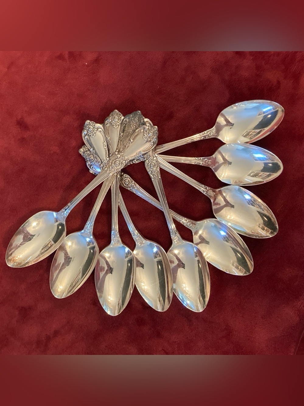 Set of 10 Wm A Rogers Oneida Sectional Silver Plate 6” Dinner Spoons - Picture 2 of 6